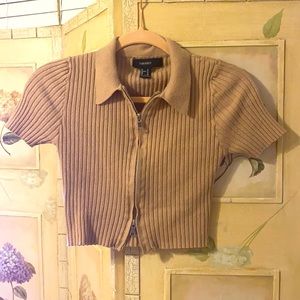 Forever 21- Sweater crop top